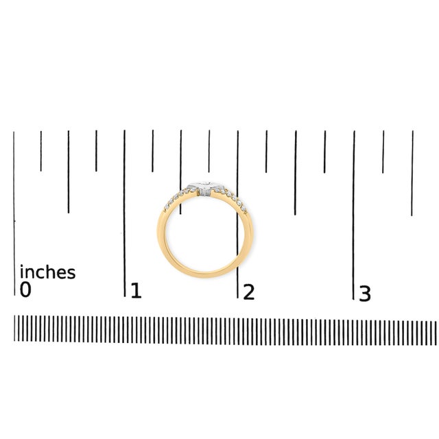 10K Two Tone Color 1/2 Cttw Diamond Kite and Split Shank Ring (H-I Color,SI2-I1 Clarity) - Size 7 For Sale In New York - Image 6 of 6
