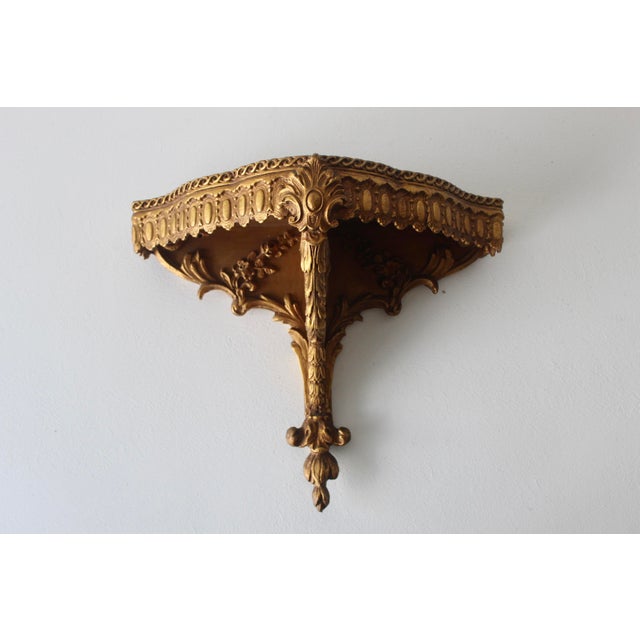Italian Style Giltwood Hanging Wall Bracket Shelf Sconce Mid-Century Vintage For Sale In Miami - Image 6 of 17