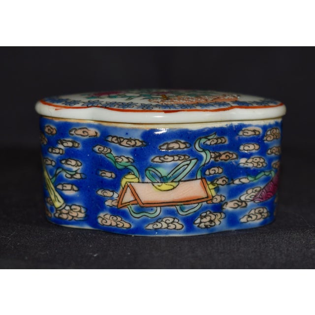 Japanese Porcelain Ware Trinket Box Vintage Painted Floral Lidded Multi Lobe 50s For Sale In Philadelphia - Image 6 of 14