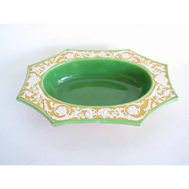 English Early 1900s Neoclassical Czechoslovakian Art Pottery Serving Bowl With Embossed Robert Adam Motif For Sale - Image 3 of 11