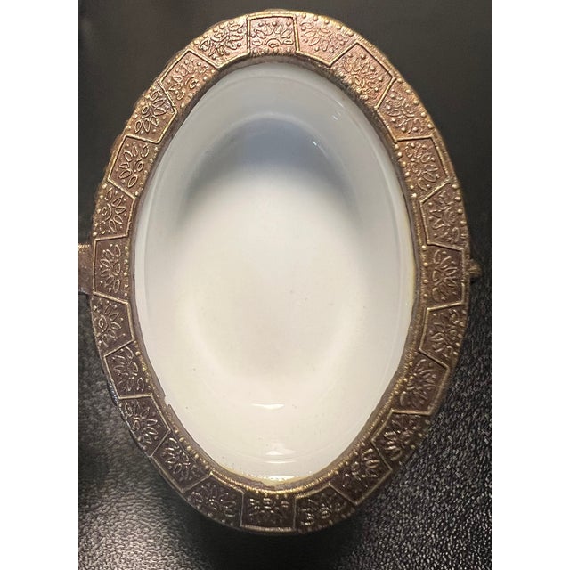 2010s A Set of Two Anthropologie Ceramic Hand Painted Eiffel Tower Trinket Boxes For Sale - Image 5 of 9