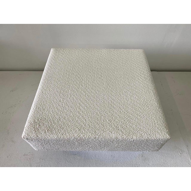 Large Boucle Clad Ottoman in the Style of Kagan, Lucite Legs For Sale - Image 4 of 18