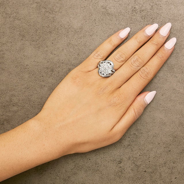 Early 21st Century Sterling Silver 1.0 Cttw Diamond Swirl Cluster Cocktail Ring - Size 7 For Sale - Image 5 of 6
