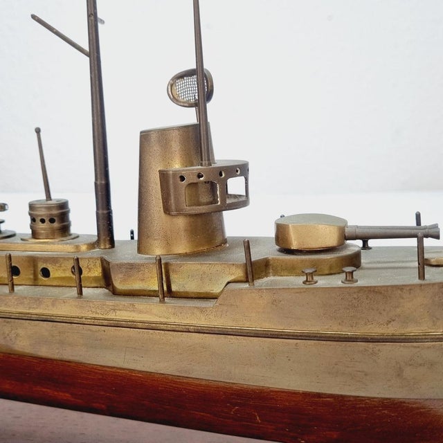 Decorative Ship Model in Brass and Wood, 1930s For Sale - Image 9 of 15