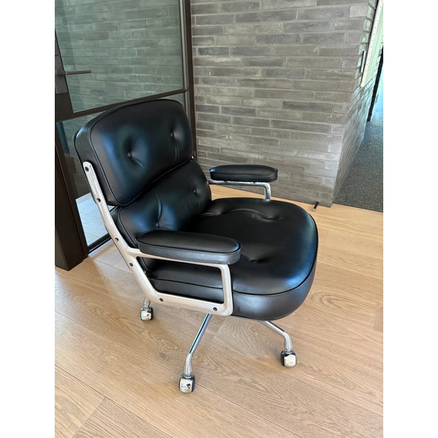 Black Herman Miller Eames Time Life Chair in Black Leather With Polished Chrome Base For Sale - Image 8 of 12