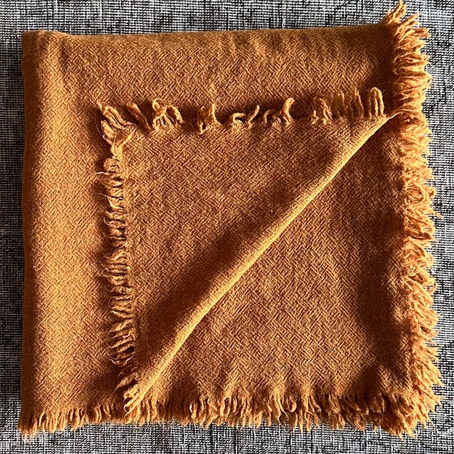 French Pure French Virgin Wool Throw in Ambre For Sale - Image 3 of 6