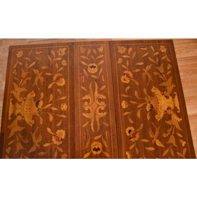 1900s Antique English Mahogany Dutch Marquetry Pembroke Drop Leaf Side End Table For Sale - Image 4 of 14