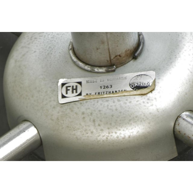 Model 3107 Desk Chair with Wheels by Arne Jacobsen for Fritz Hansen, Denmark 1955 For Sale - Image 11 of 16