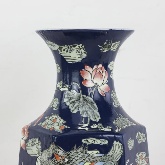 Pair of Chinese Mid-20th Century Famille Rose Cobalt Blue Hexagonal Vases For Sale In New York - Image 6 of 14