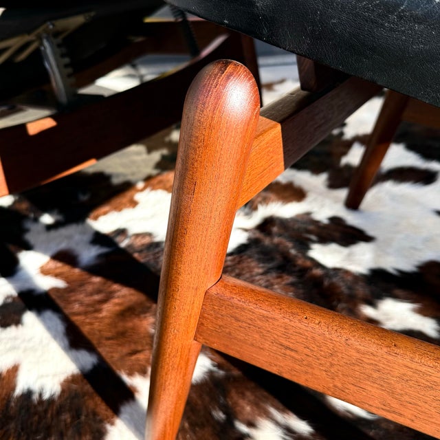 Epic Danish Madsen and Schubell Lounge and Ottoman For Sale In Denver - Image 6 of 12