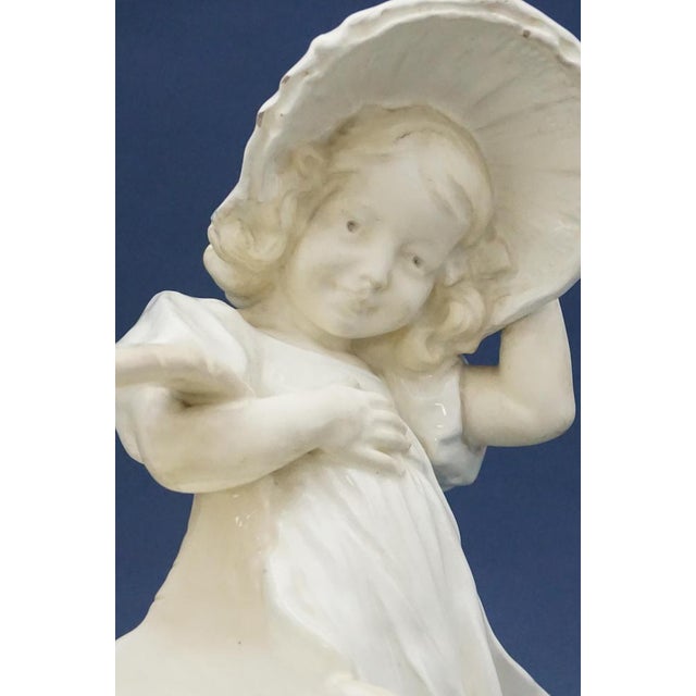 Art Nouveau Ceramic Figurine of Little Girl with Hat and Large Basket by Lefont for Goldscheider, Vienna, Austria, Late 1800s For Sale - Image 11 of 18