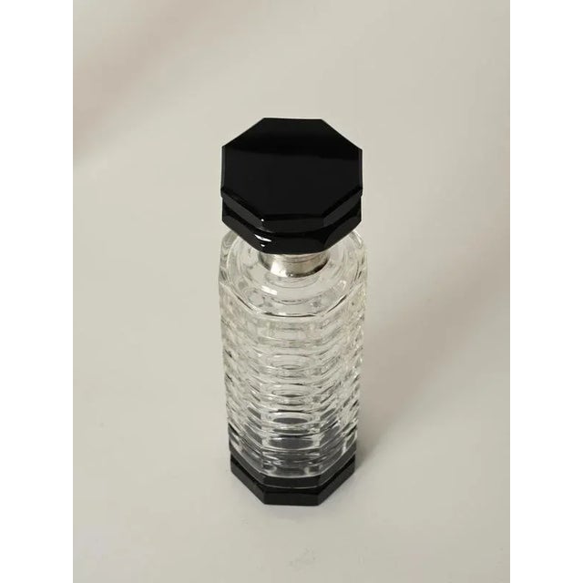 Italian Art Deco Crystal Decanters and Glass Set with Silver Details, 1930s, Set of 10 For Sale - Image 4 of 14