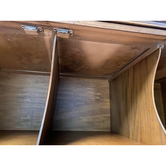 Chestnut Henredon Solid Wood Armoire – Vintage Fine Furniture For Sale - Image 8 of 8