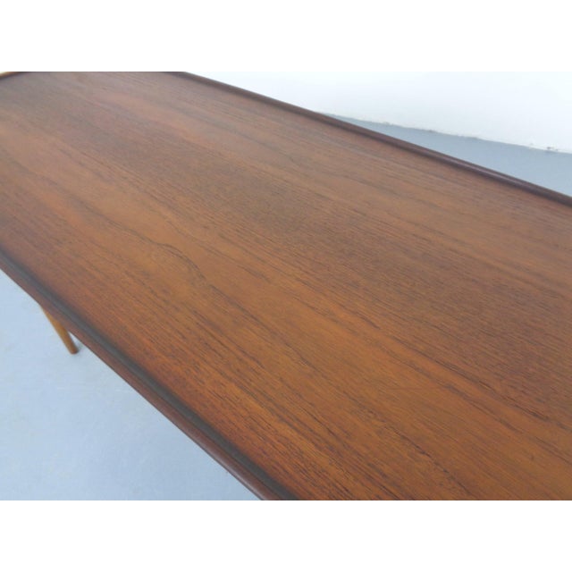 Børge Mogensen Teak and Oak Coffee Table from Børge Mogensen, Denmark, 1950s For Sale - Image 4 of 14