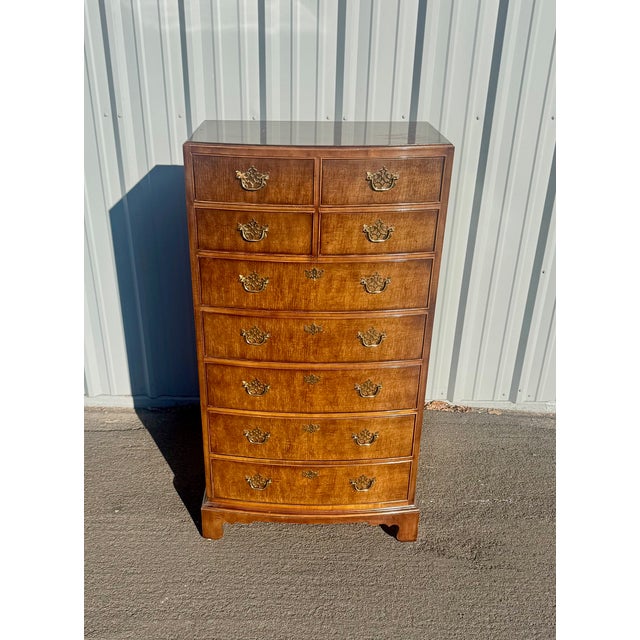 Henredon Henredon Georgian Bow-Front Mahogany Highboy Chest For Sale - Image 4 of 9