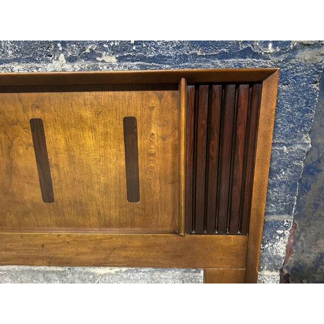 Mid-Century Modern 1970s Lane Tower Suite Headboard Attributed to Dave Parmalee For Sale - Image 3 of 6