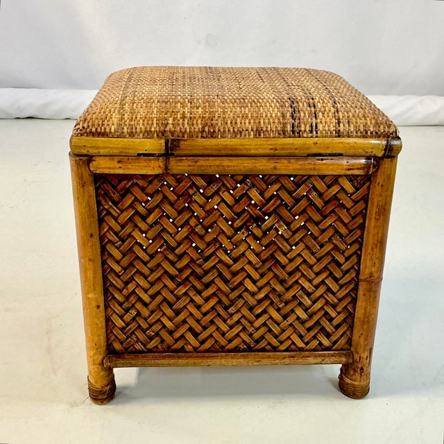 1980s Vintage Boho Chic Coastal Ralph Lauren Style Rattan, Bamboo, Wicker Storage Bench For Sale - Image 12 of 18