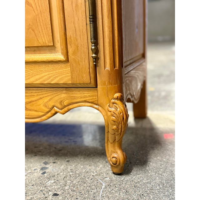 Henredon Henredon “Four Centuries” Carved Oak Armoire For Sale - Image 4 of 12