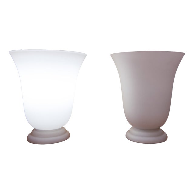 White Glass Table Lamps, 1950s, Set of 2 For Sale