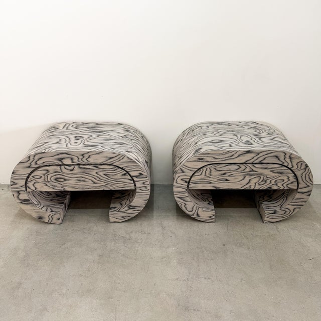 Ettore Sottsass Vintage Pair of 1980s Postmodern Waterfall Nightstands. For Sale - Image 4 of 10