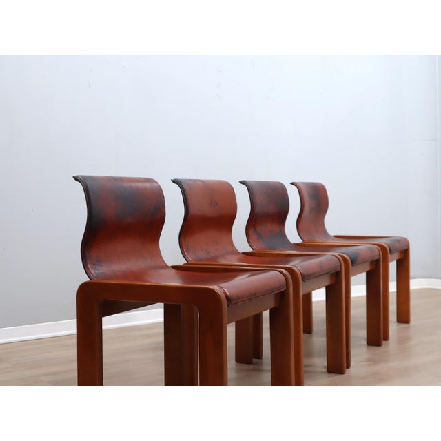 Mid-Century Modern Curved Wood & Leather Chairs from Afra & Tobia Scarpa, 1970s, Set of 4 For Sale - Image 3 of 18