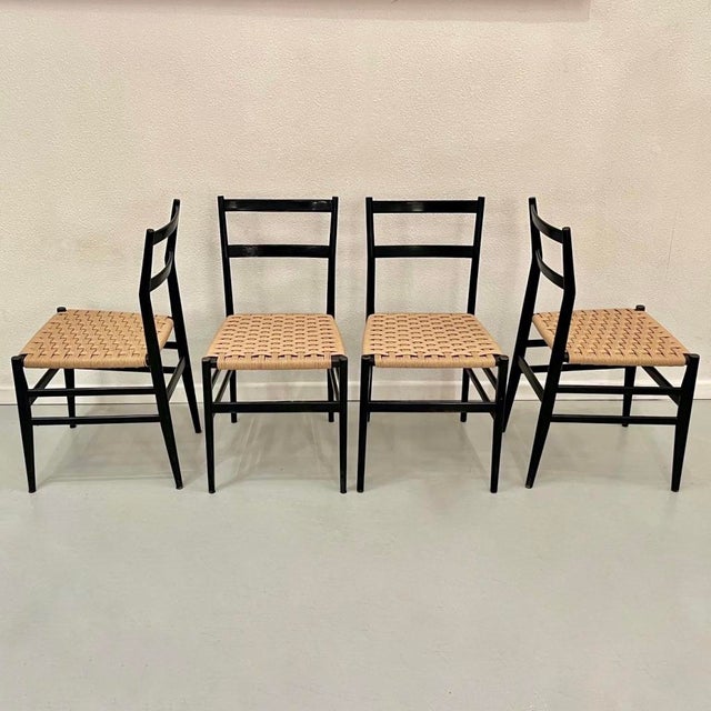 Vintage Leggera Chairs in Rope and Black Wood by Gio Ponti for Cassina, 1950s, Set of 4 For Sale - Image 3 of 12