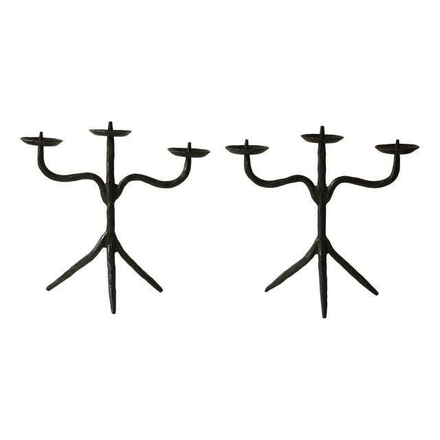 Brutalist Candlesticks in Hammered Wrought Iron, 1890s, Set of 2 For Sale