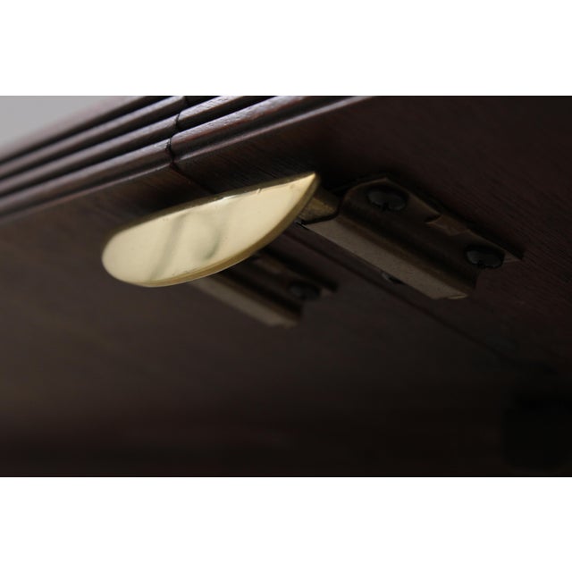 Wood Henkel Harris Model 2207 Mahogany Dining Room Table For Sale - Image 7 of 15