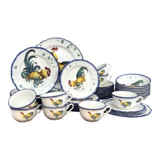 Lunéville “Les Coqs” Dinnerware Service for 8 – French Country Farm Pattern | Platter Included For Sale