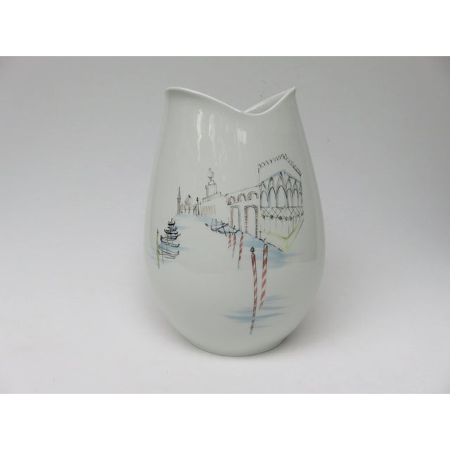 German Handpainted Vases from Hutschenreuther, 1950s, Set of 2 For Sale - Image 16 of 18