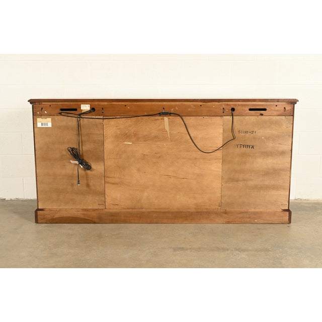 Henredon Grand Provenance Italian Neoclassical Inlaid Cherry and Burled Walnut Sideboard or Bar Cabinet, Circa 1980s For Sale - Image 14 of 16