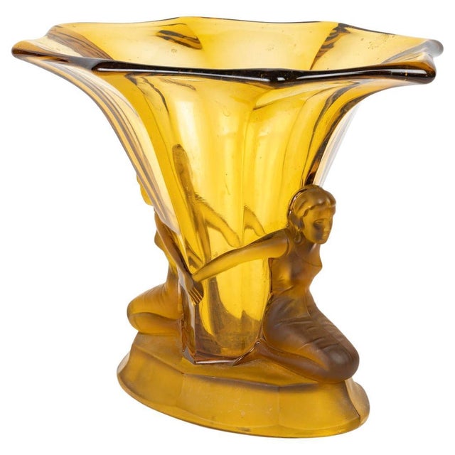 Glass Art Deco Goblet in Yellow Glass Paste, 1930s For Sale - Image 7 of 7