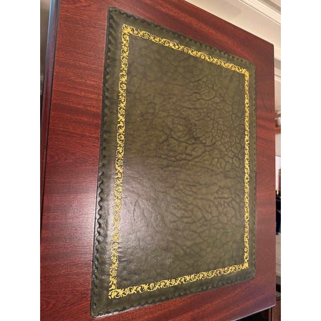 Pristine Vintage Mahogany 3-Drawer Filing Cabinet With Gold Tooled Leather Top. For Sale In New York - Image 6 of 6