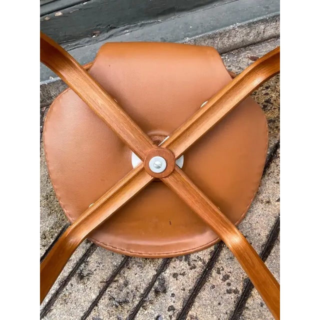Brown 1960s Arne Jacobsen Grand Prix Chair 4130 For Sale - Image 8 of 9