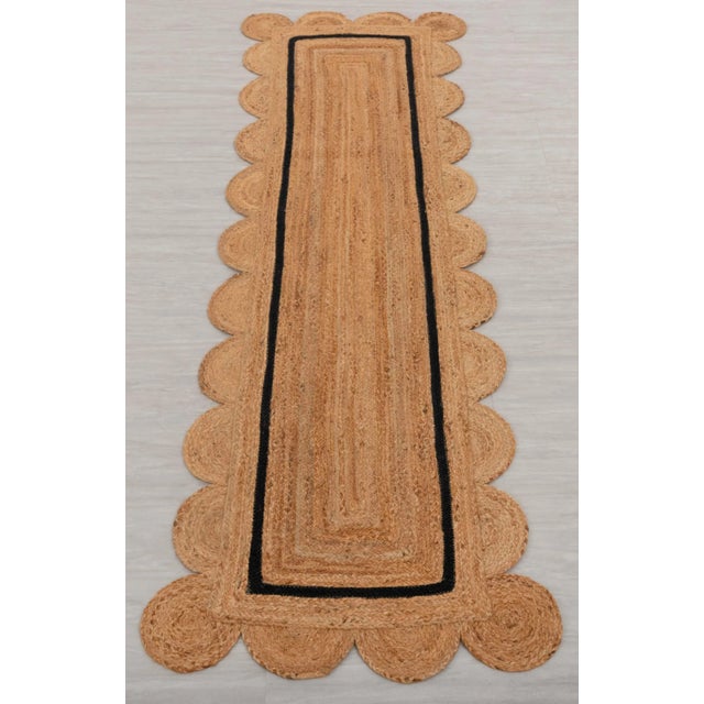 2.5x6 Ft. Black Jute Scallop Single Border Handmade Boho Rug For Sale - Image 4 of 12