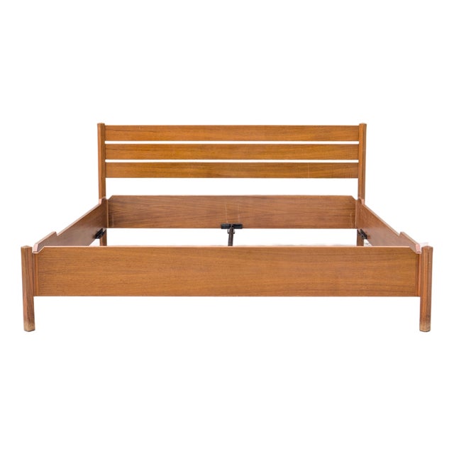 LT25 Walnut Double Bed by Ezio and Roberto Poggi, 1960 For Sale