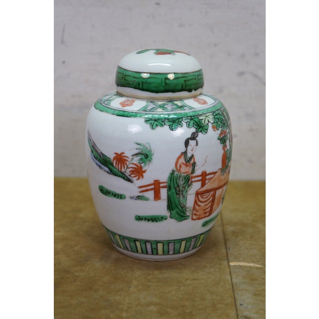 Early 20th Century 2 Antique Chinese Qing Famille Verte Porcelain Ginger Jars Mantel Urns For Sale - Image 5 of 18