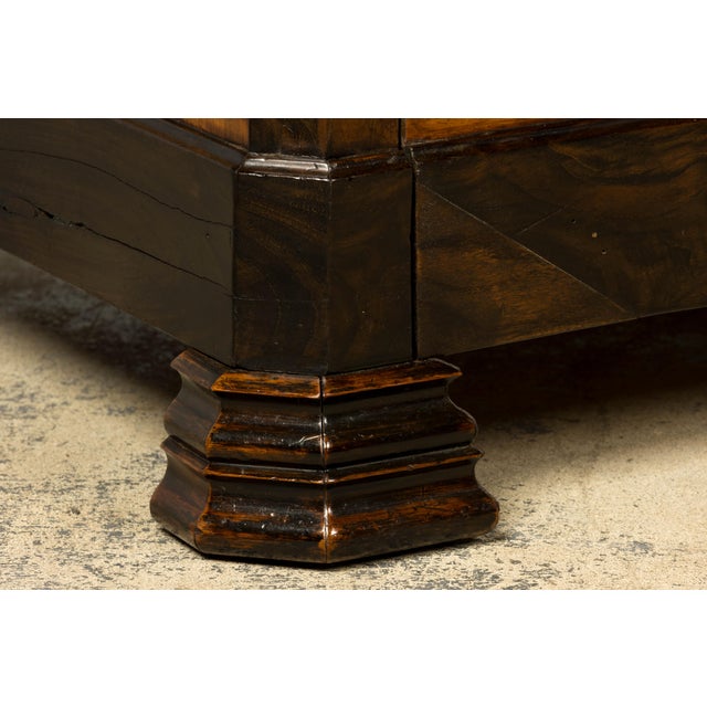 Mid-19th Century French Louis Philippe Walnut Chest of Drawers For Sale - Image 12 of 18