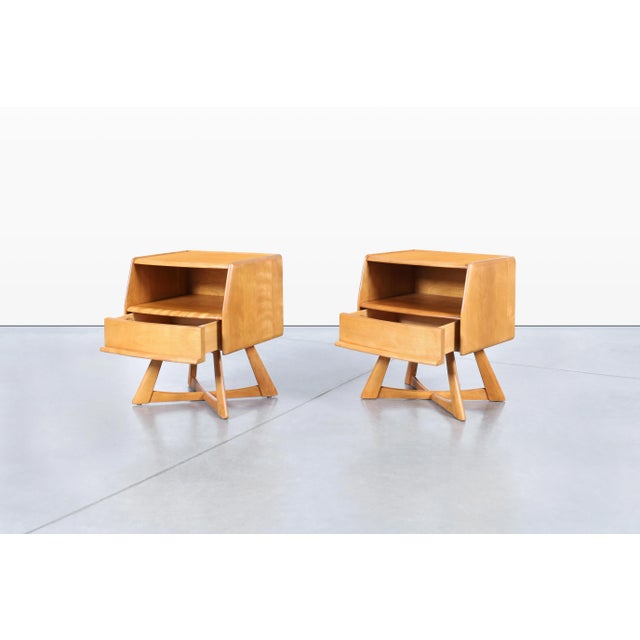 Mid-Century Modern Mid-Century Modern Maple Nightstands by Heywood-Wakefield, Model M-778 For Sale - Image 3 of 12