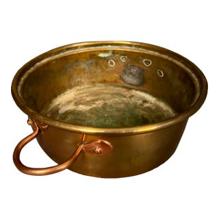 Mid-19th Century French Brass Cooking Pot With Copper Handles, Circa 1850 For Sale