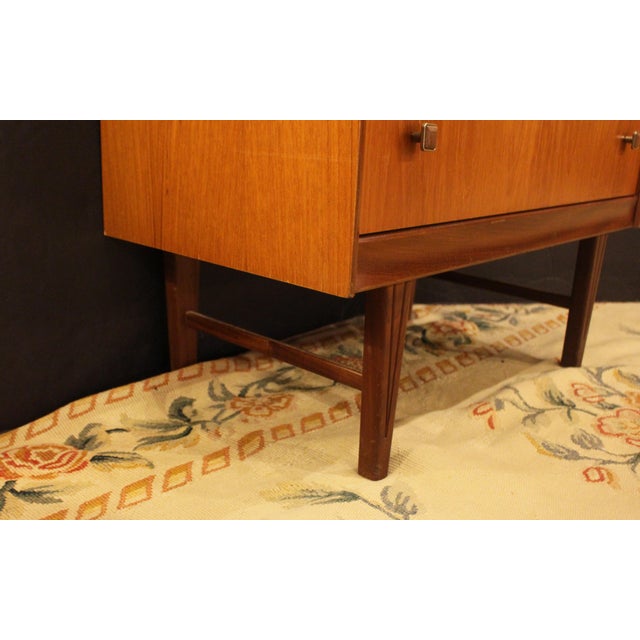 Circa 1960s Mid Century Modern English Chest of Drawers by Homeworthy For Sale - Image 15 of 15