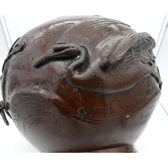 Large Japanese Meiji Bronze Planter with High Relief Cranes, 1890s For Sale - Image 16 of 18