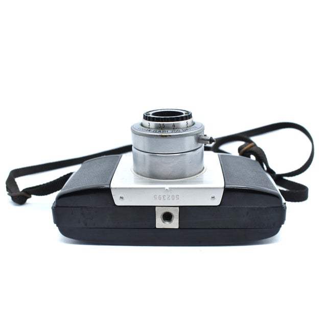 Mid 20th Century Mid 20th Century Kodak Pony 135 Camera With Anaston Lens Film Camera For Sale - Image 5 of 7