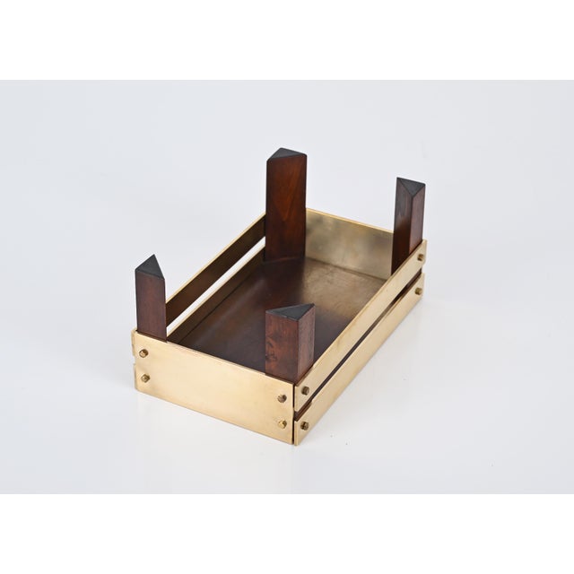 Wood Mid-Century Brass and Walnut Pocket Emptier attributed to Tommaso Barbi, Italy, 1970s For Sale - Image 7 of 15