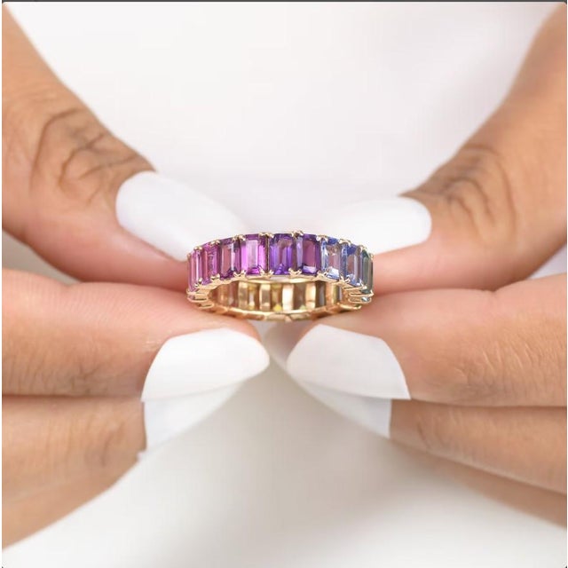 Natural 9.33 cts Rainbow sapphire ring in 14k gold For Sale - Image 4 of 18