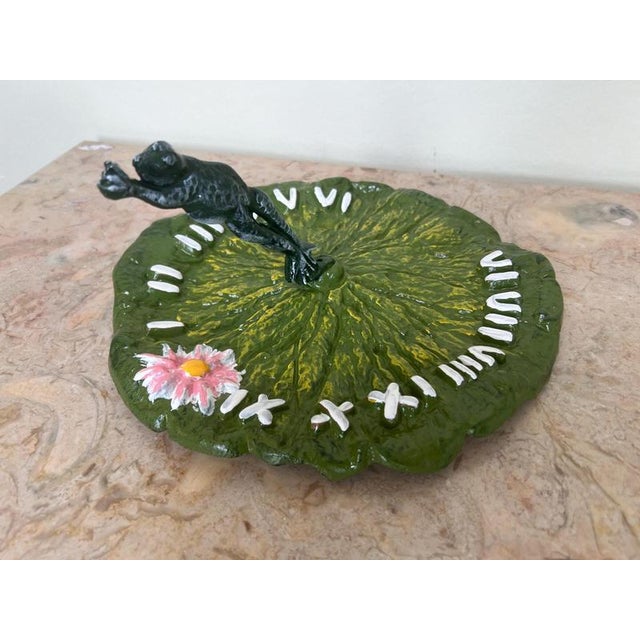 Edwardian Cast Iron Lily Pad Sundial with Leaping Frog For Sale - Image 4 of 7