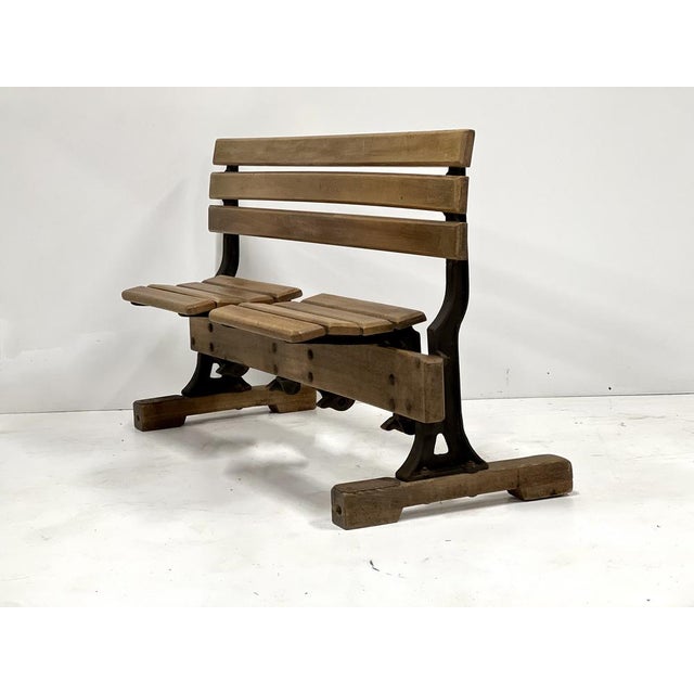 Industrial Folding Bench, 1970s, in Very Good conditions. Designed 1970 to 1979