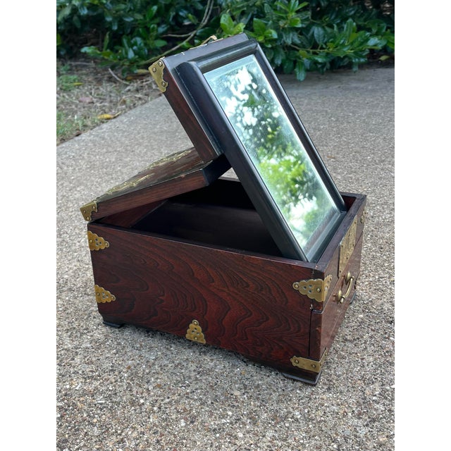 Chinese 1930s Vintage Chinese Hardwood Traveling Vanity Shaving Mirror Box & Drawer For Sale - Image 3 of 12