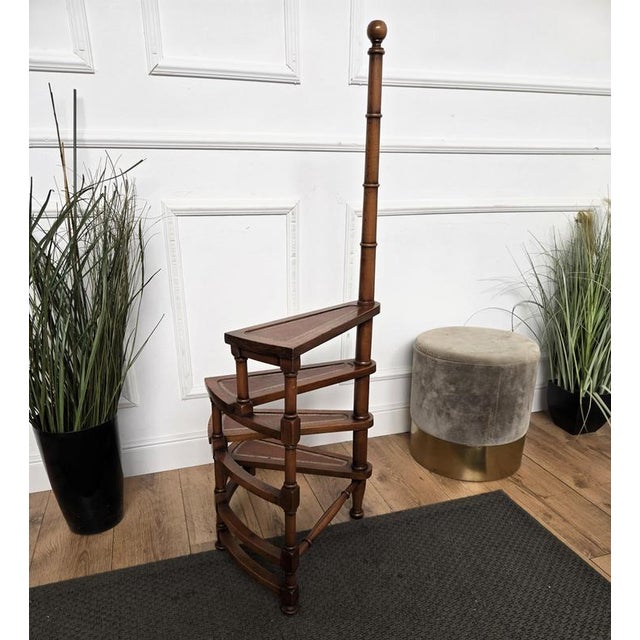 Mid-Century Italian Carved Walnut Wood and Leather Spiral Four-Step Library Ladder, 1950s For Sale - Image 6 of 8