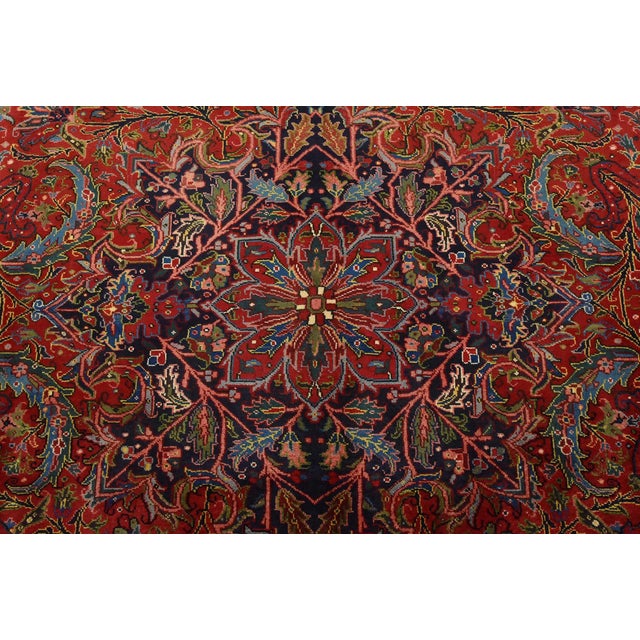 Heriz Rug 8’2” X 10’11” Red Wool Vintage Traditional Hand-Knotted Carpet For Sale In Philadelphia - Image 6 of 15